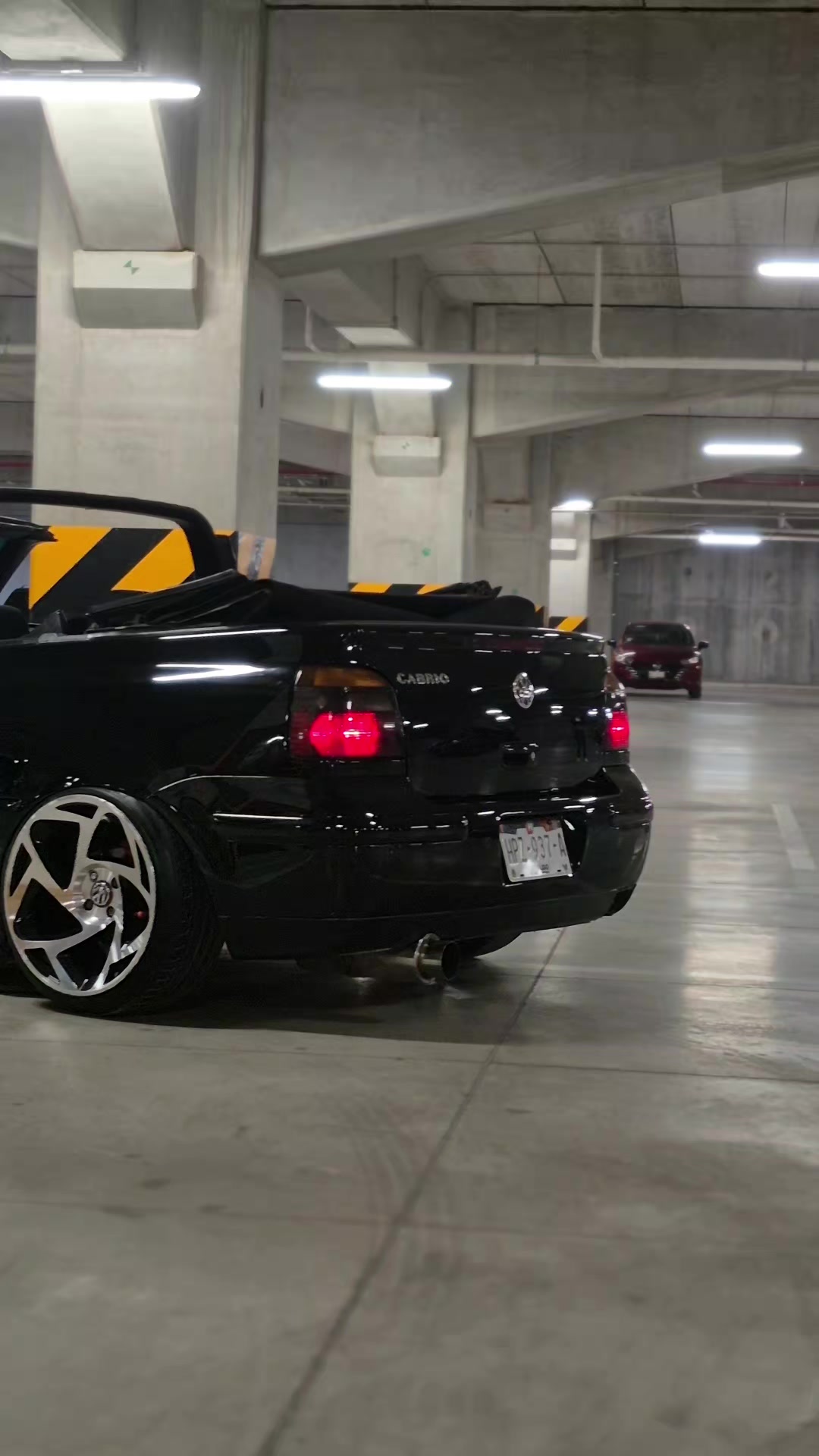 @T&Ouml;nii.n_n