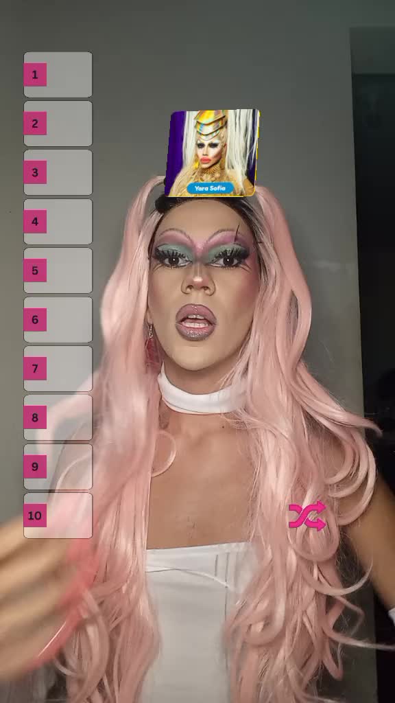 @Angelina Aggelos
