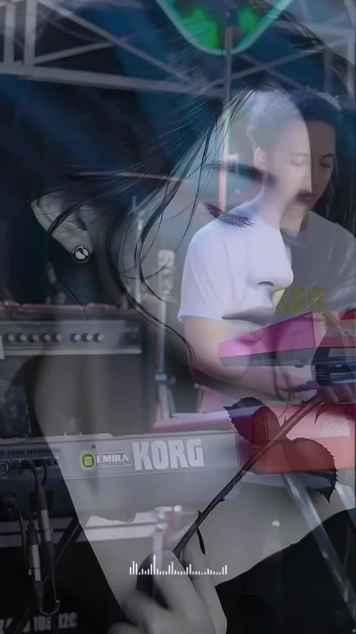 @17_Trunks°
