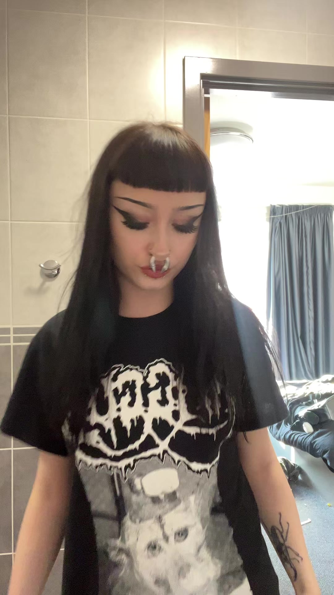 @𝔅𝔢𝔱𝔥
