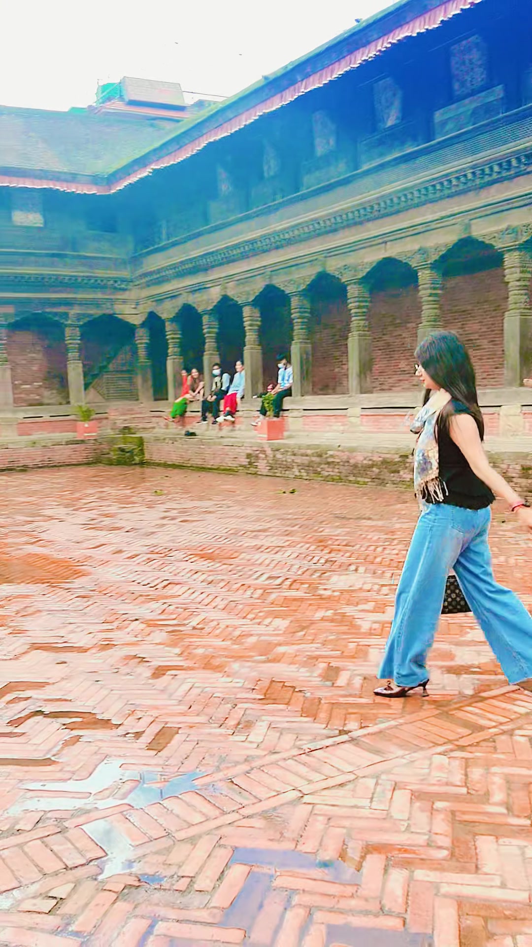 @RaVeeNa KushWaha