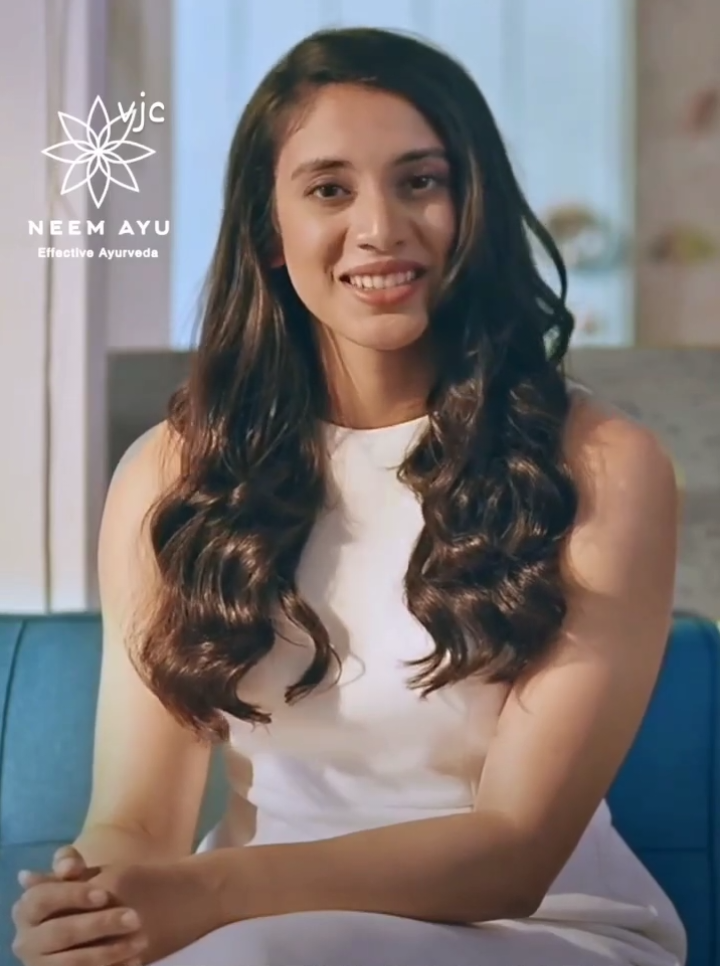 @"SMRITI_MANDHANA_FAN"