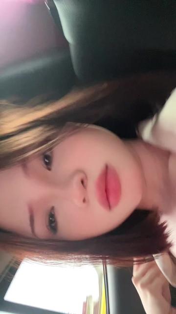 @foxiyoona