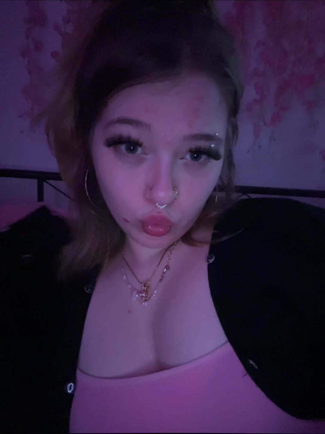 @𝐿𝓎𝓁𝒶𝒽 ⪩. .⪨