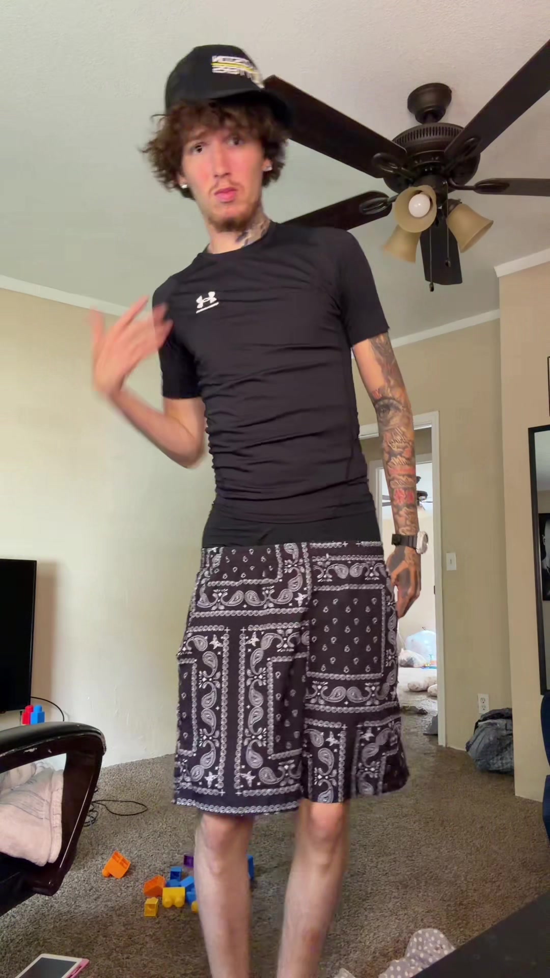 @WhiteboyfromFlawda