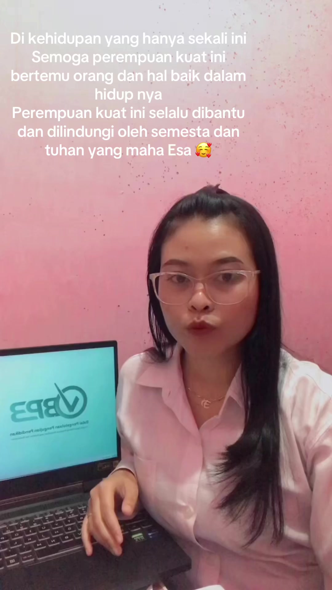 @Ella eriya br Tarigan