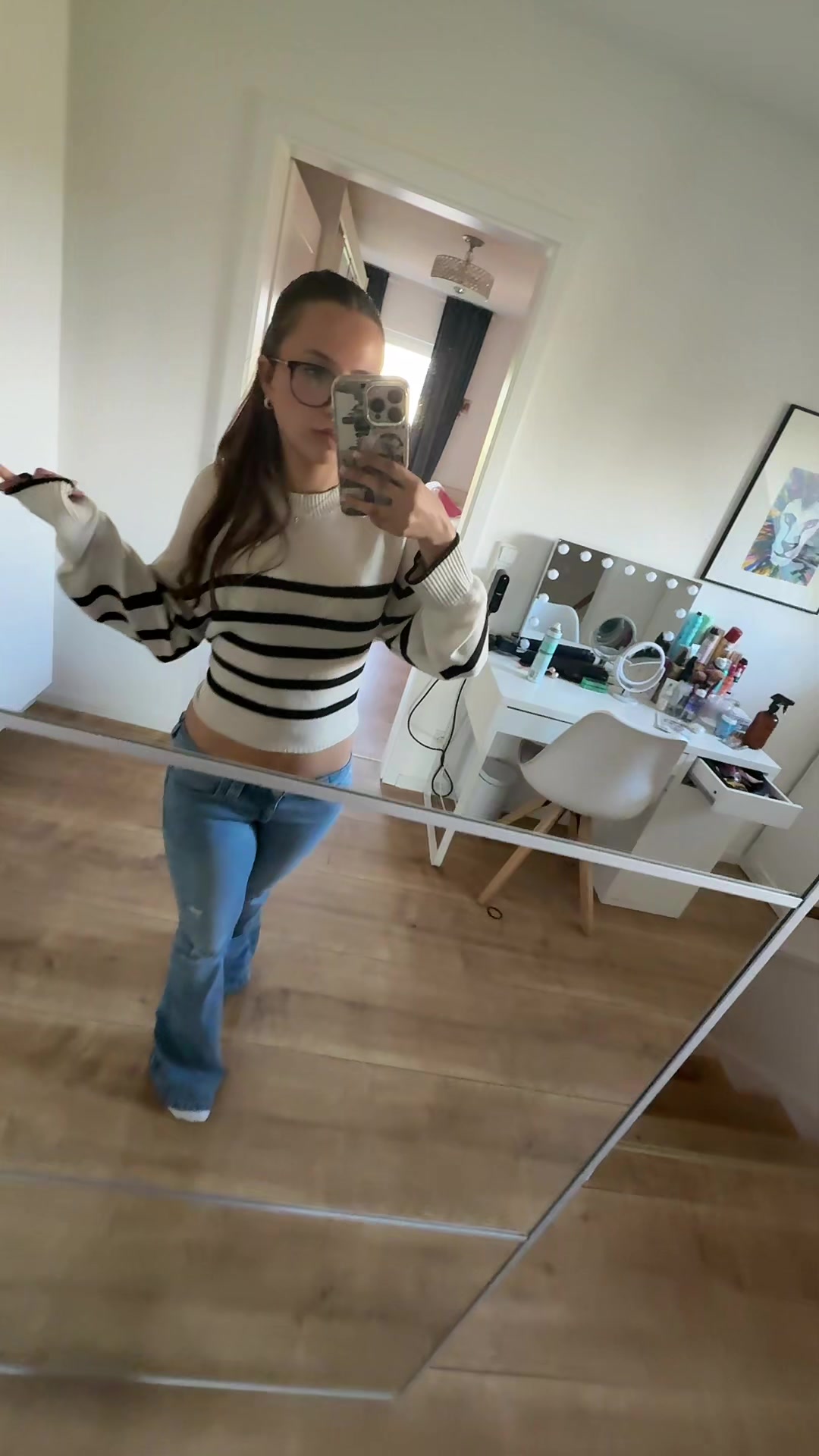 @Lara
