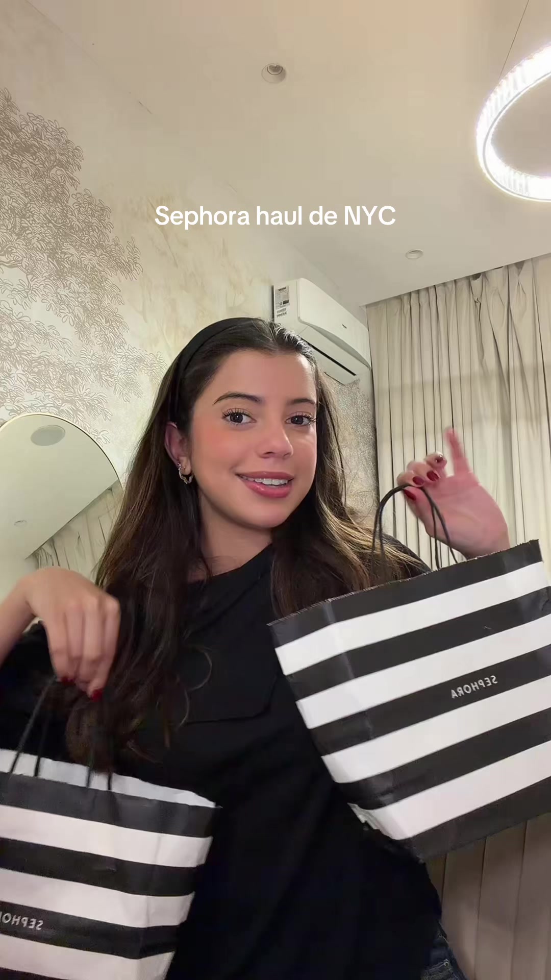 @LESLIE MARTÍNEZ