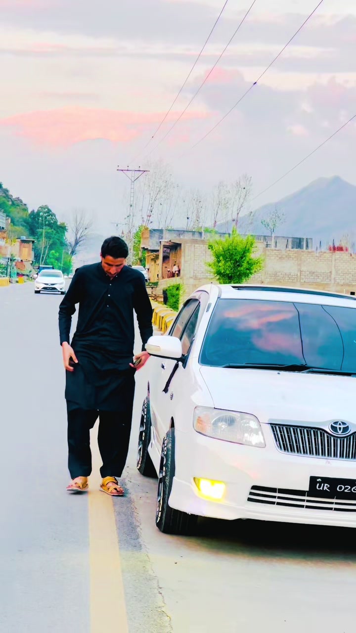 @Tawanii Khan