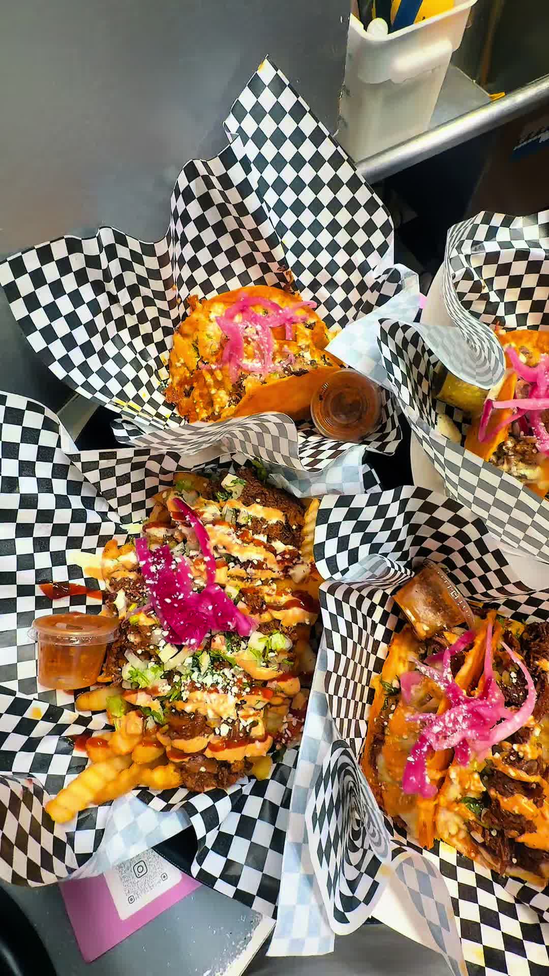 @Slanging Tacos