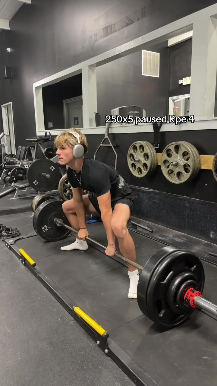 @Smallguycalix