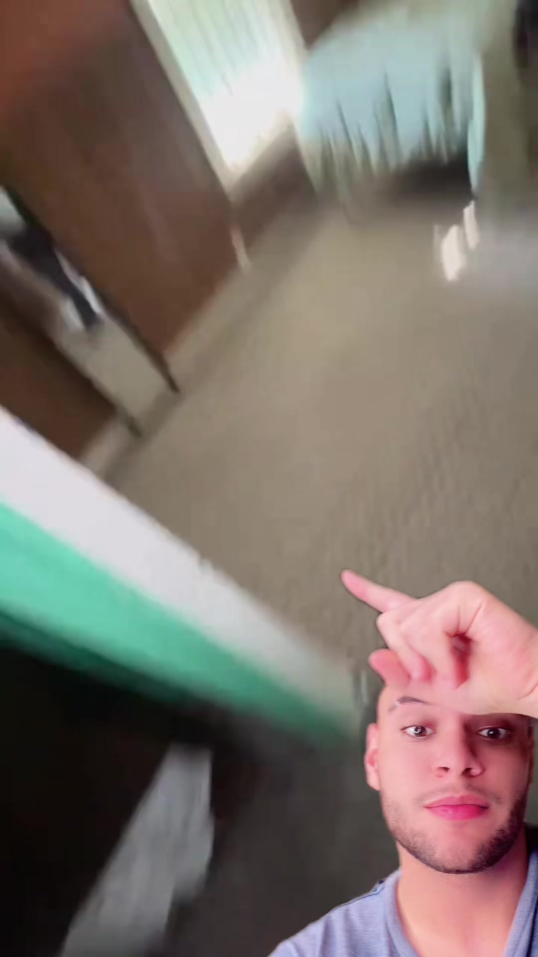 @Victorioso
