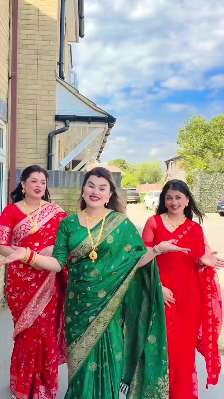 @Jharana🧿🫶