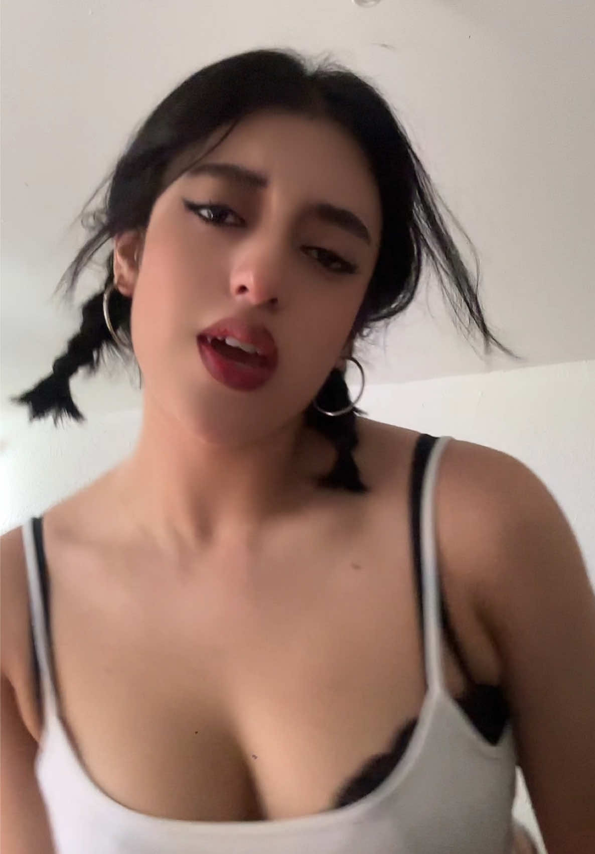 @Valentina