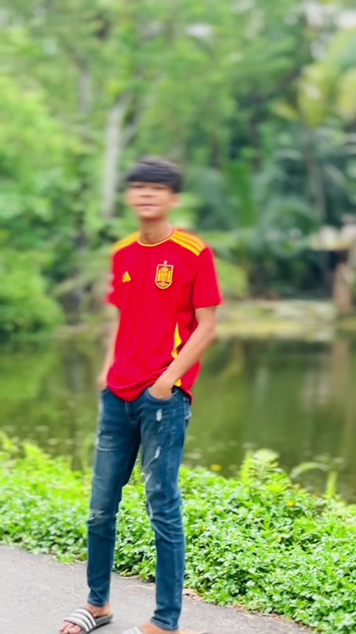 @ᴍΛᴢ!ᴅ 