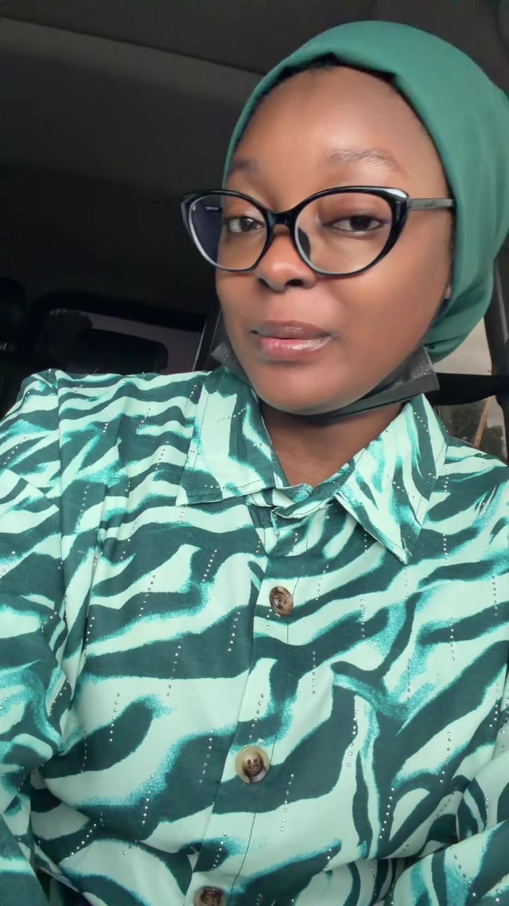 @khadija_mainumfashi