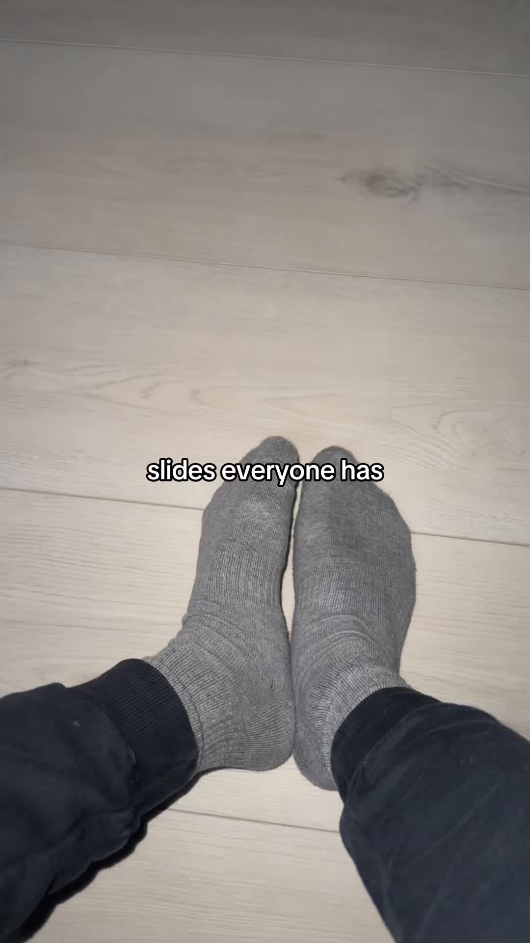 @￼