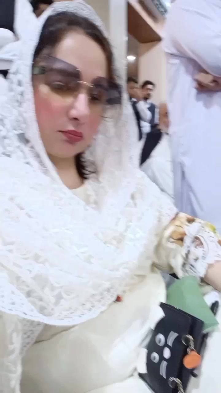 @farzana Javed advocate ❤️❤️