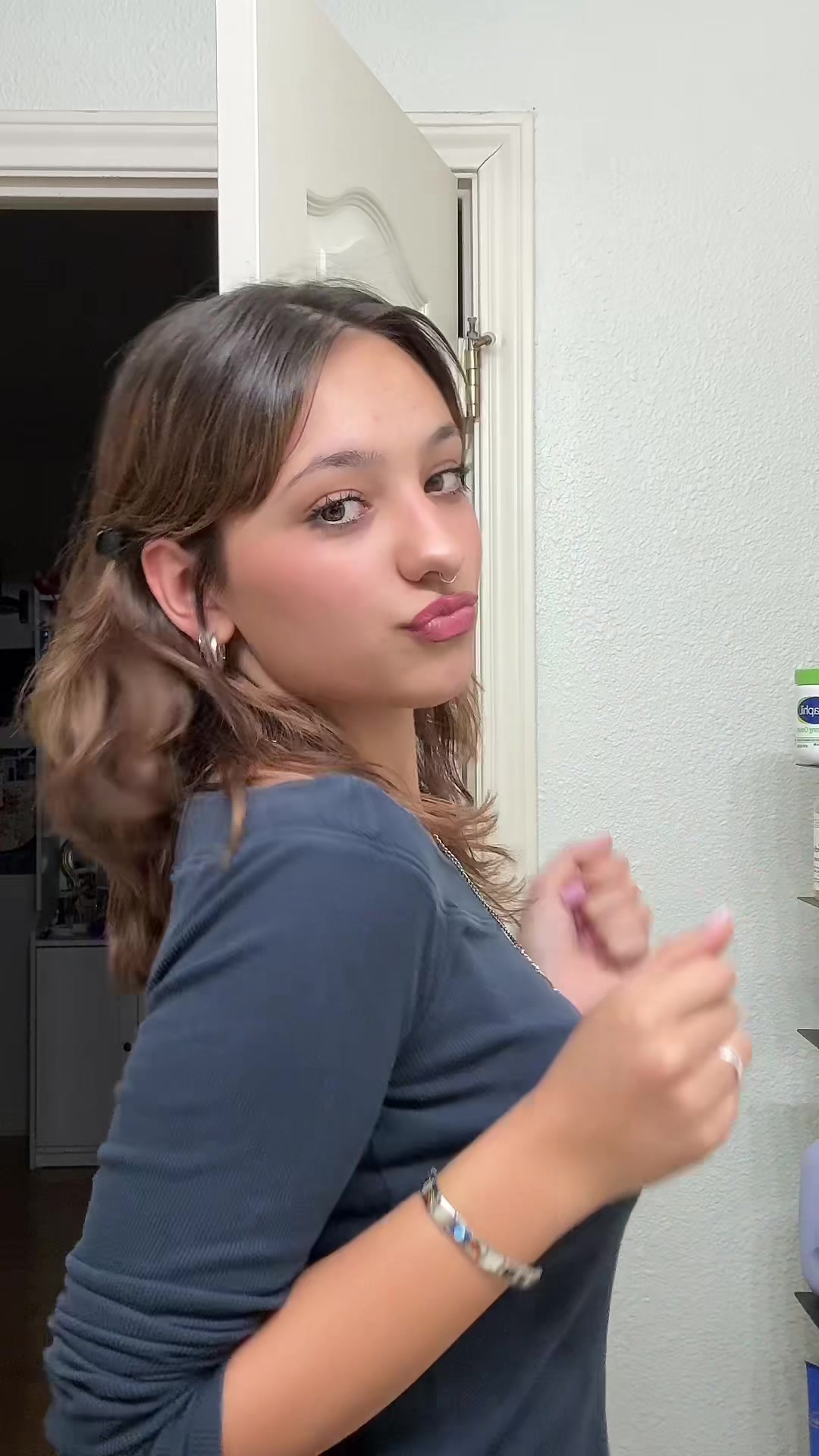@Vikki
