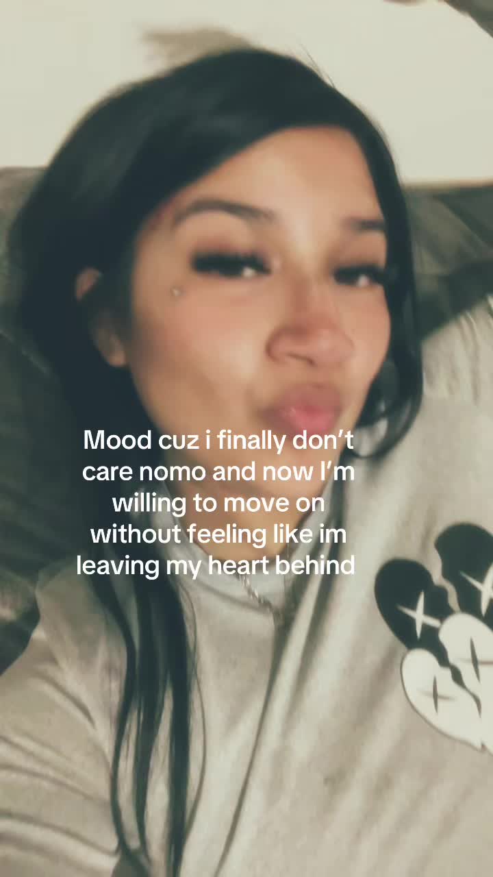 @_juliveth_