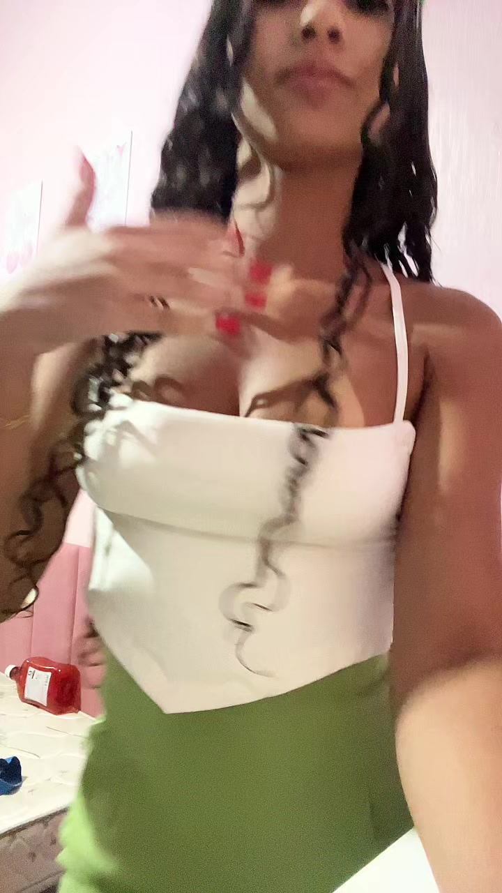 @ana lara