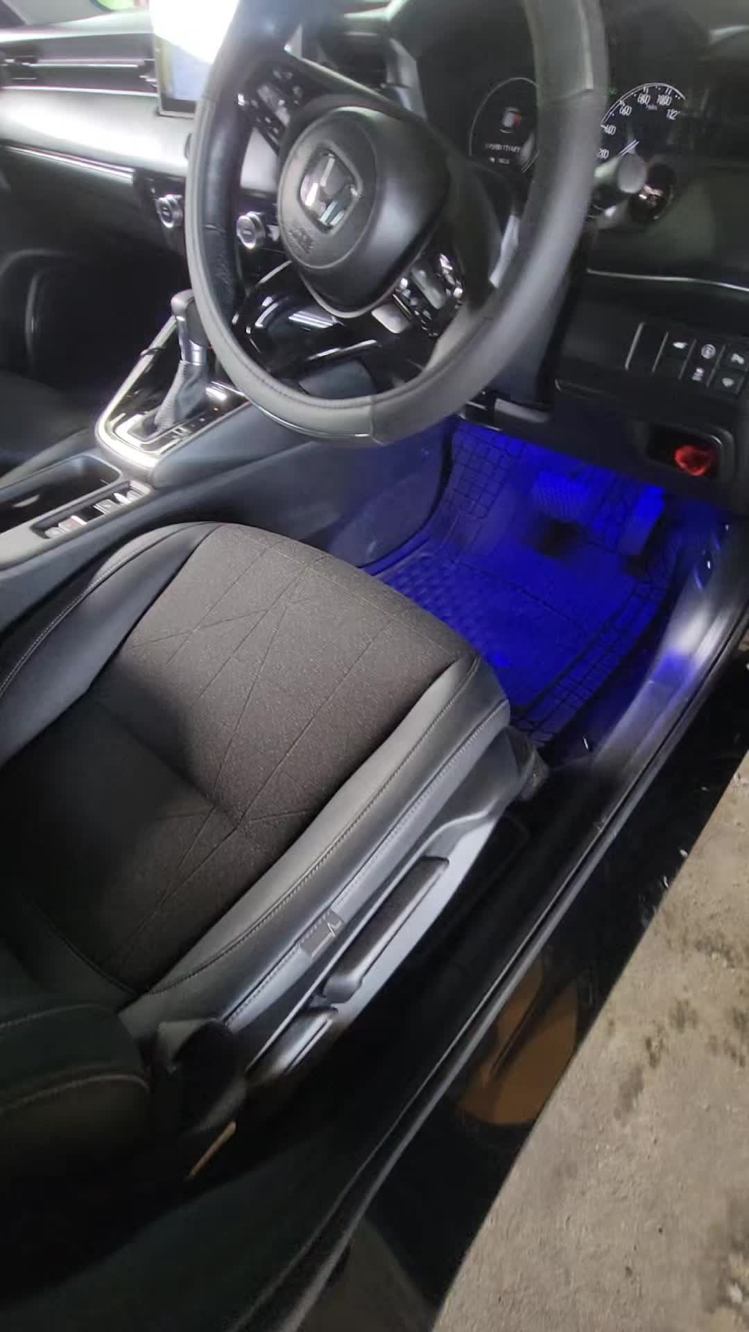 @SS CUSTOMS
