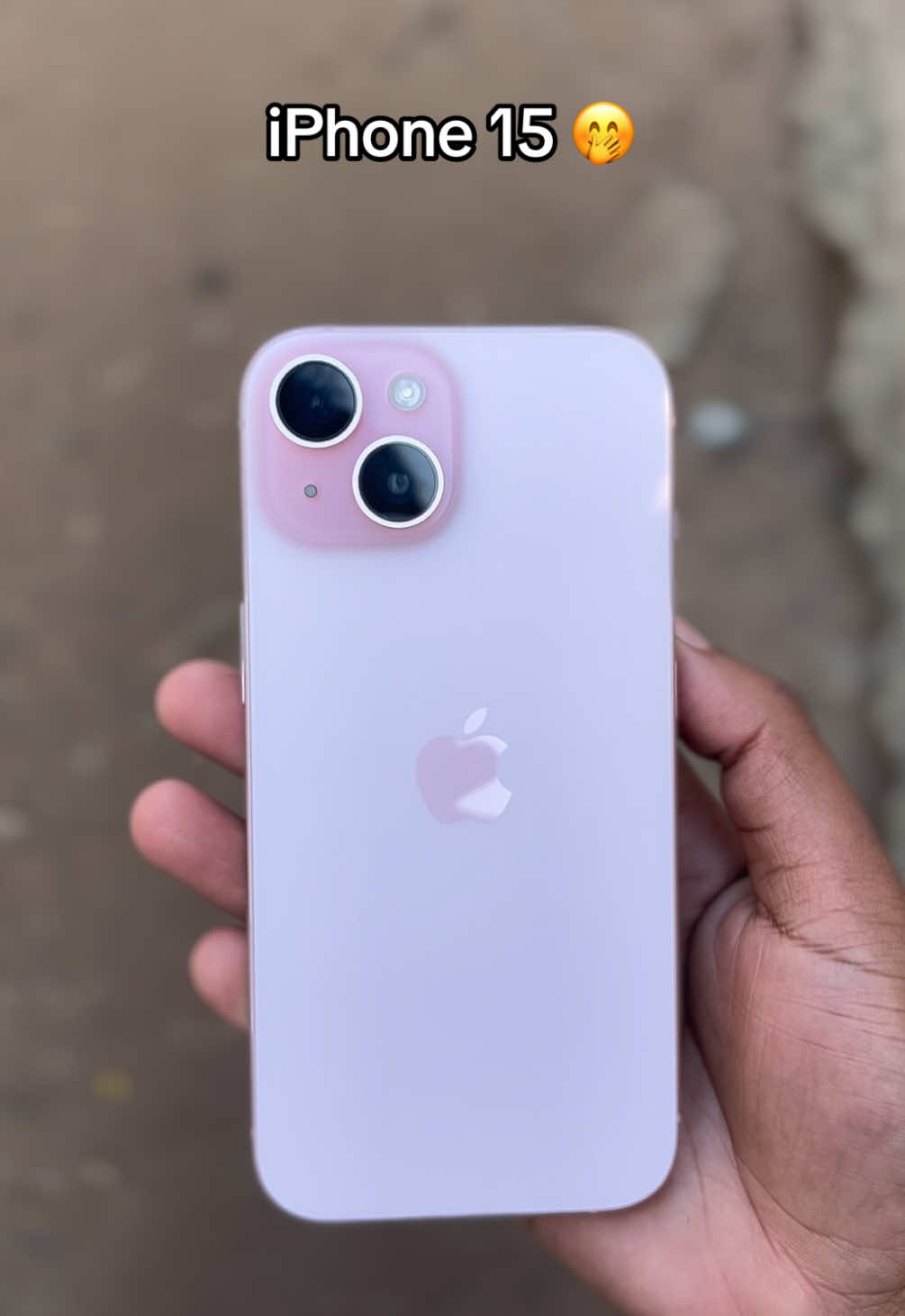 @Wandie we iPhone 15🧍🏻♀️