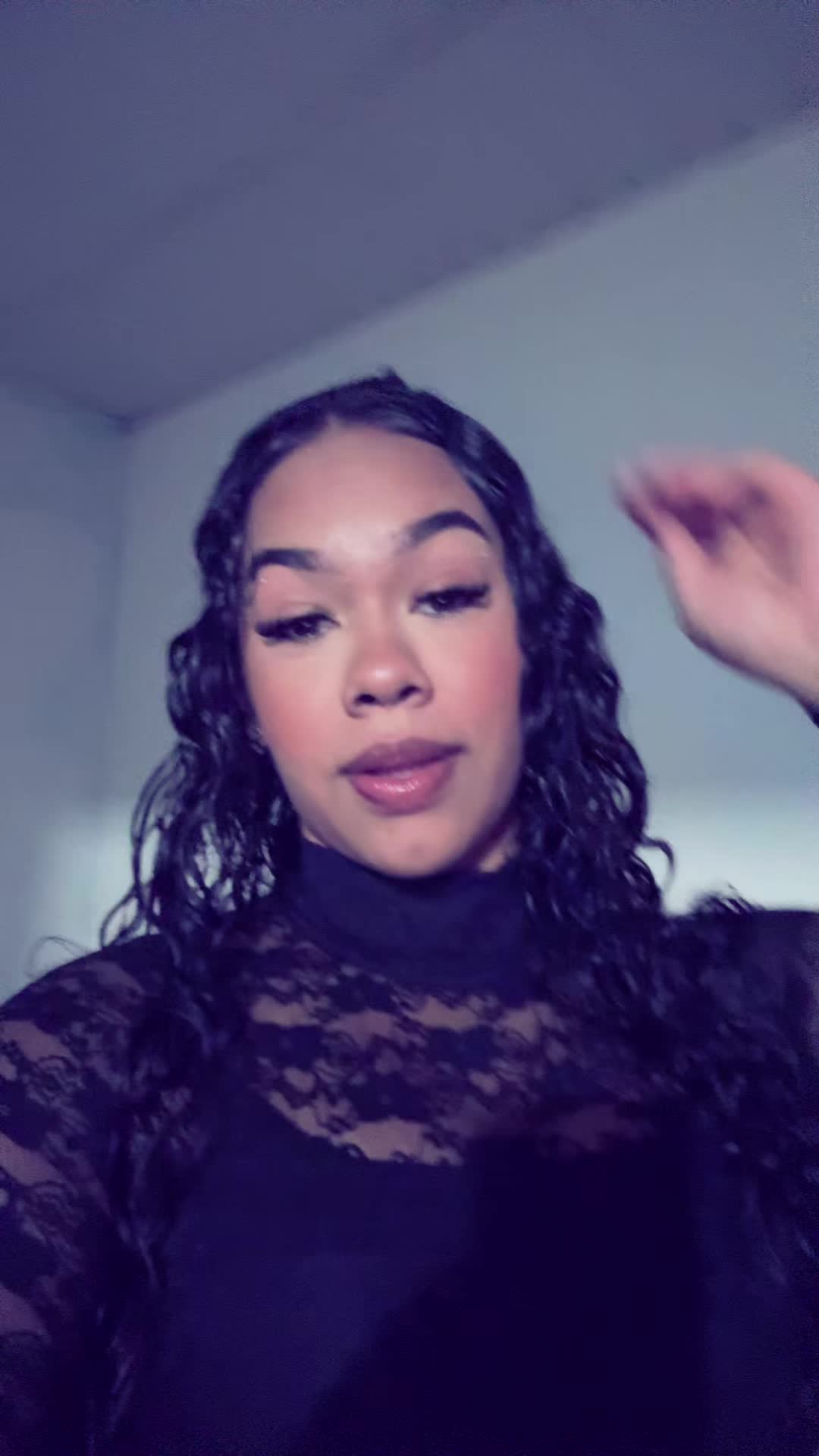 @Emilly nayara