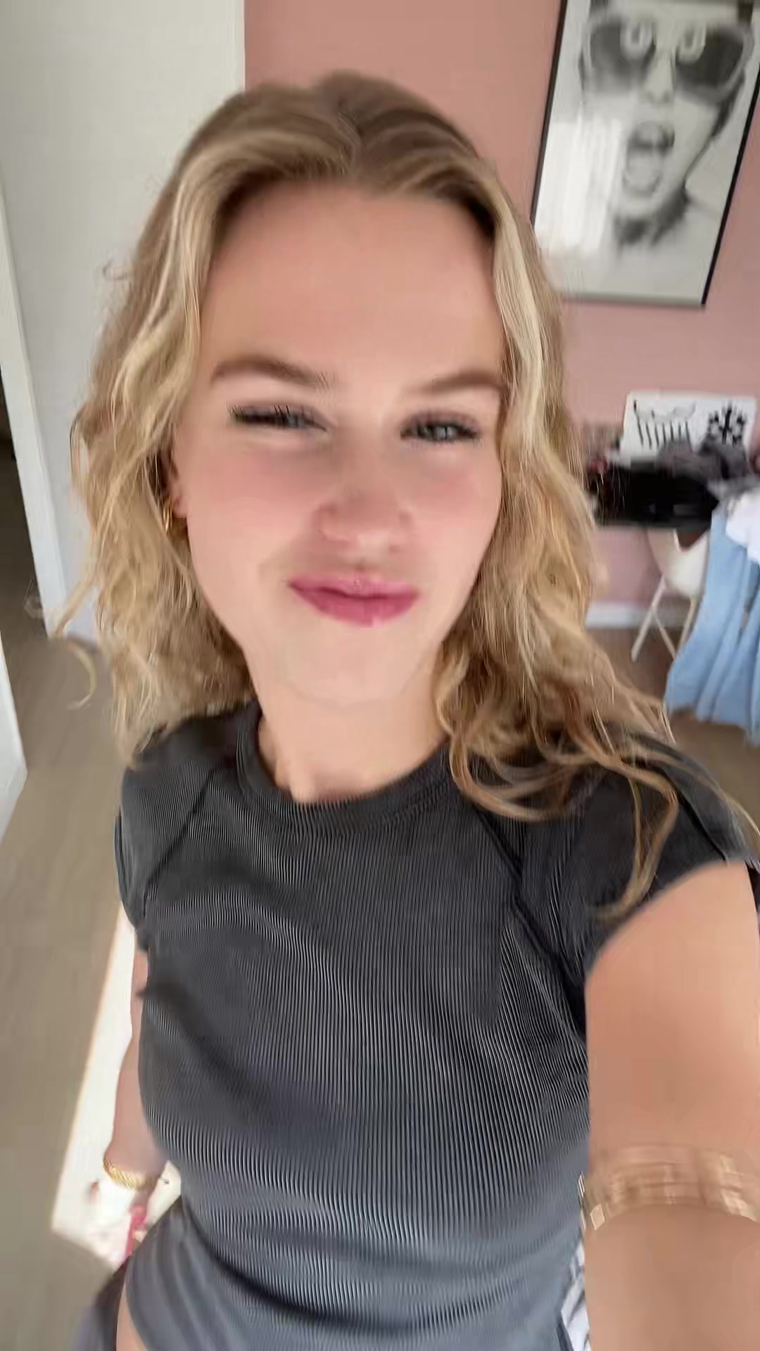 @Aimée <33