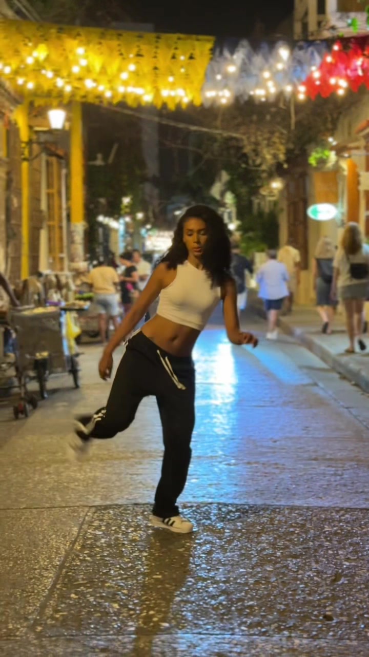 @valeriaporto