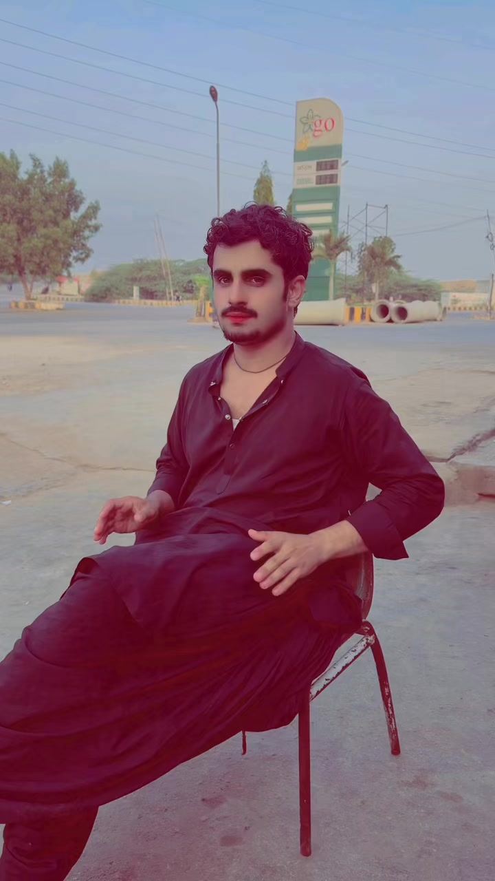 @UMER MASOOD 😈🥷