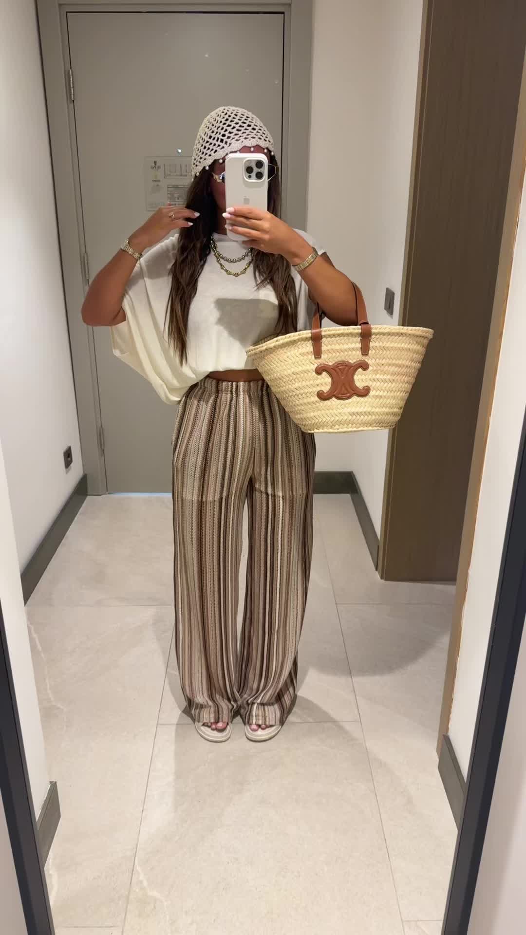 @Outfit__g