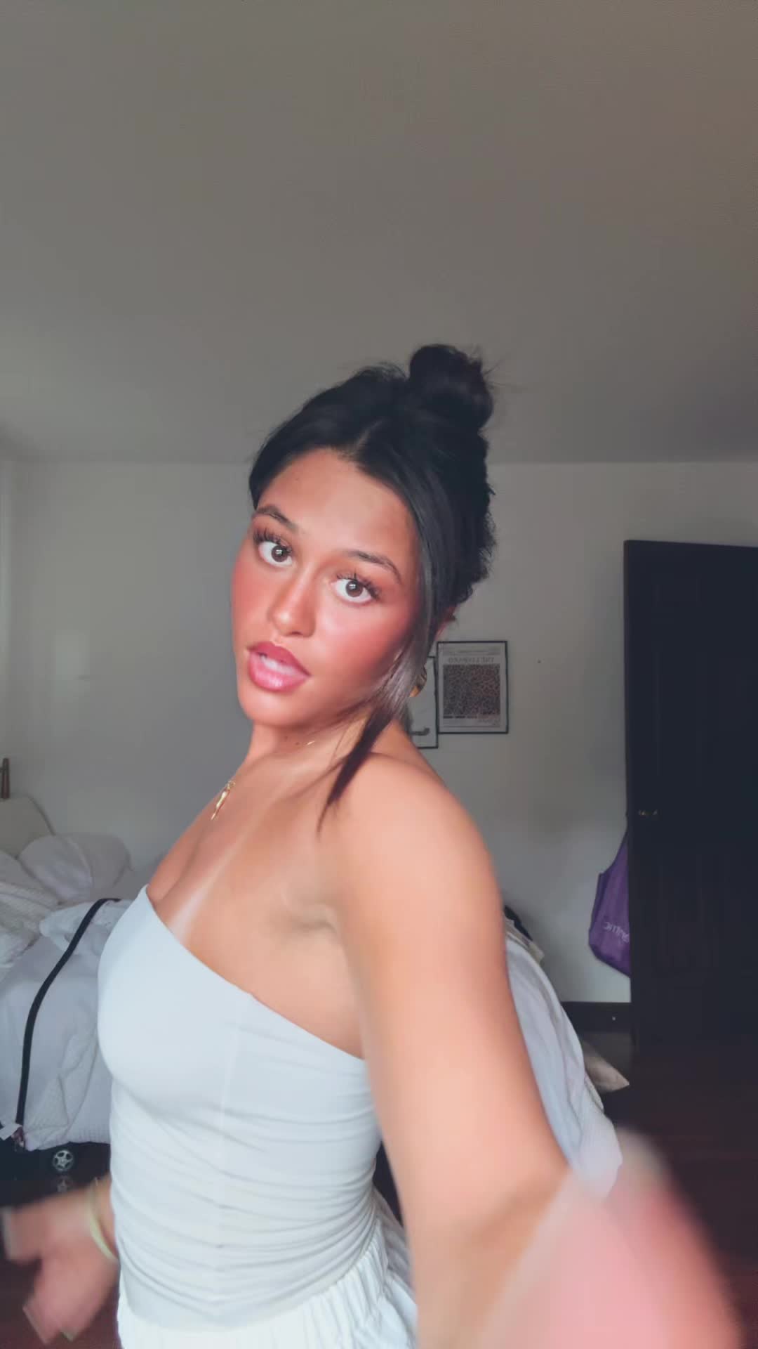 @absecretspam00