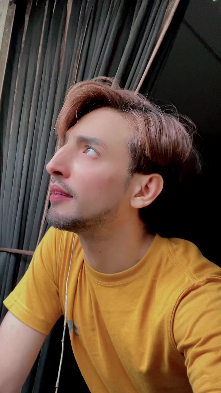 @⚡️Umair Haroon⚡️✅