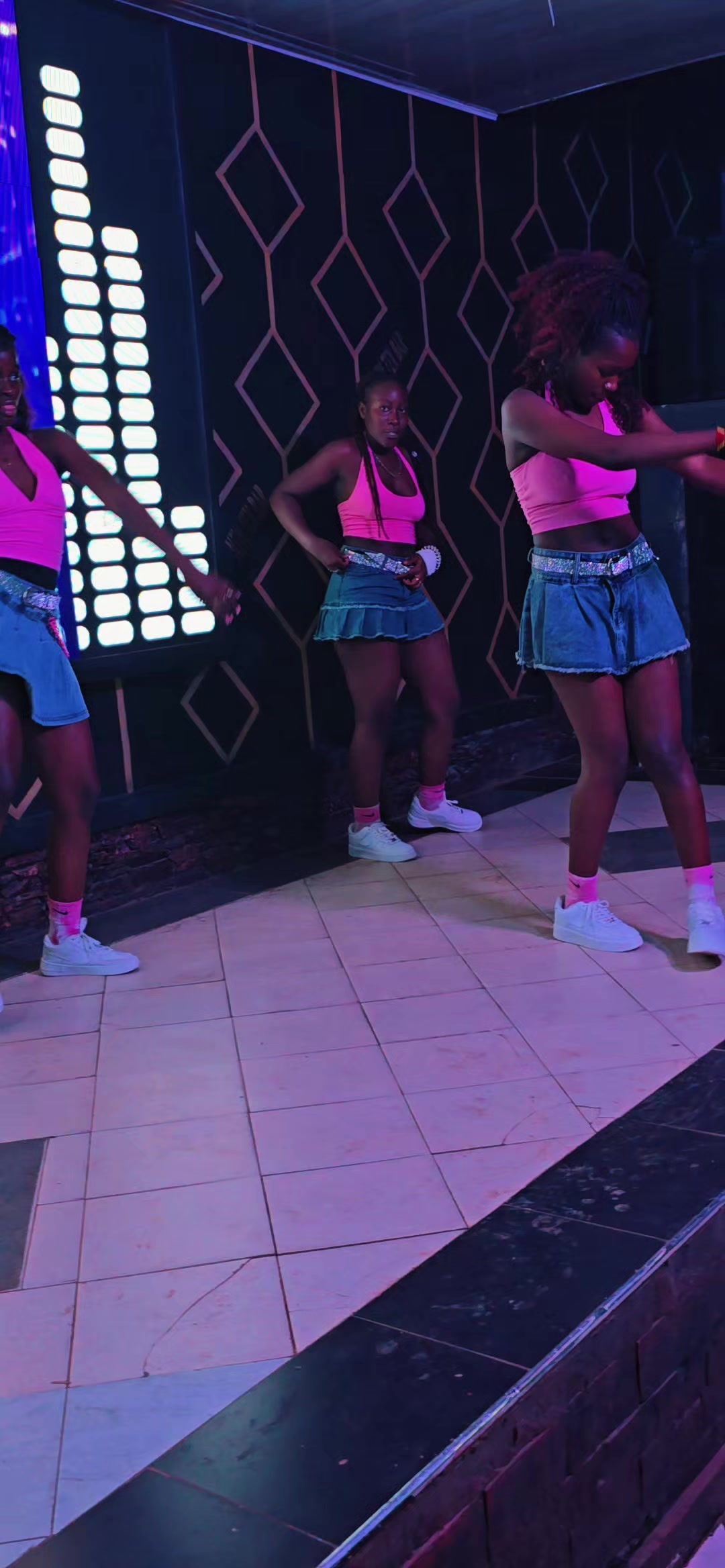 @Mc Raj Kabeja1