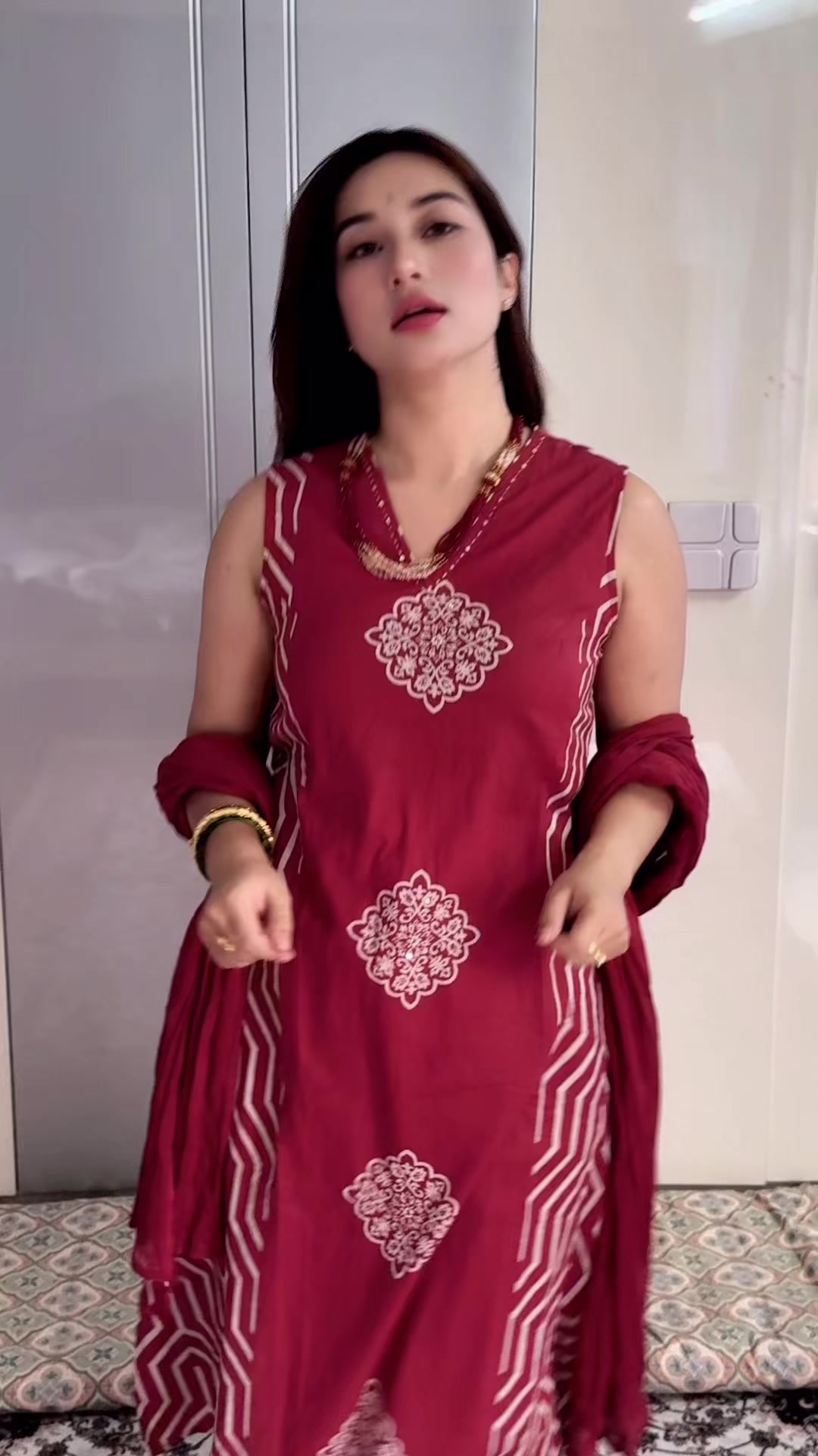 @Bindiya shrestha🐝🐘🧿