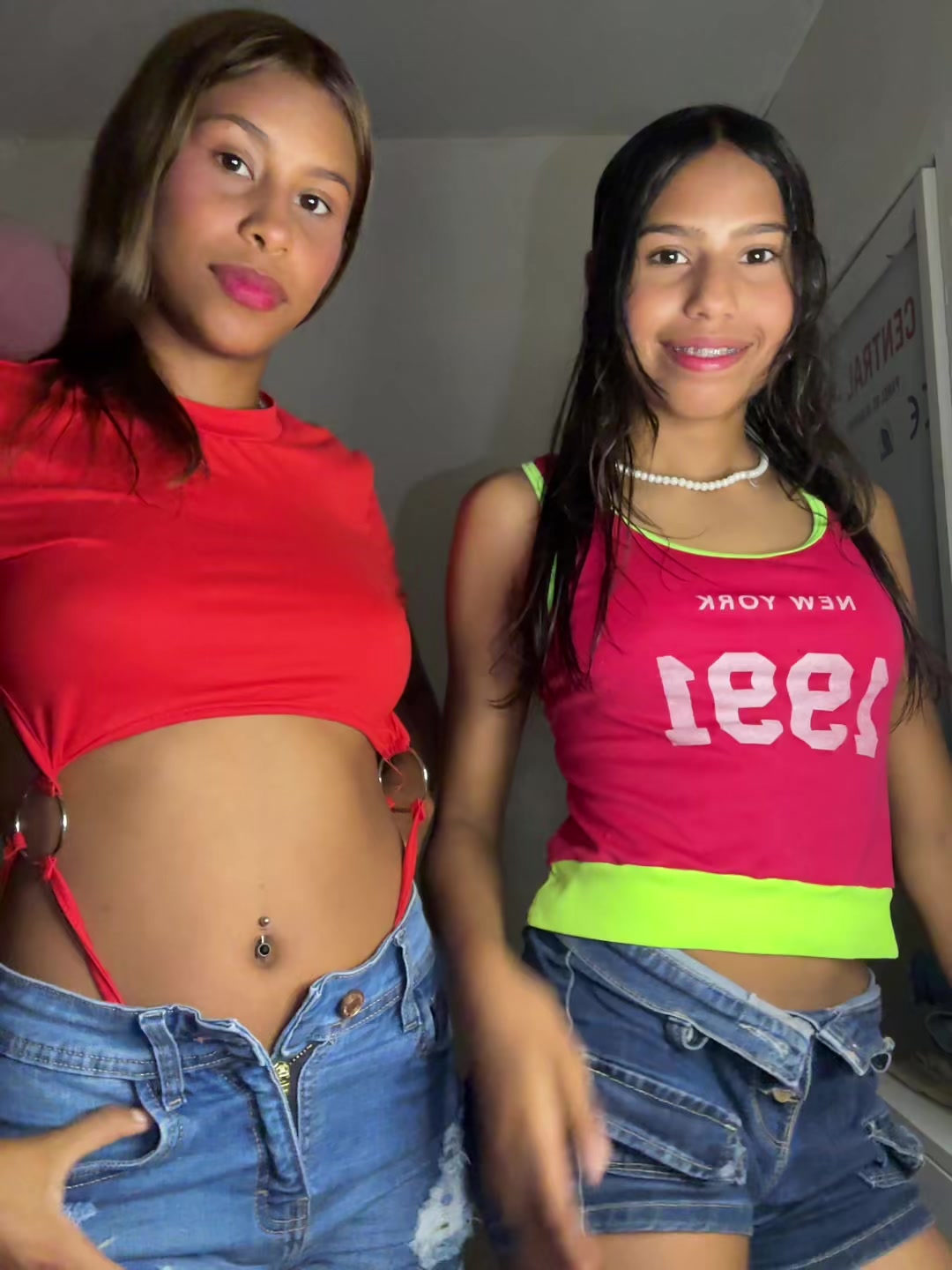 @Valentina🩷💘