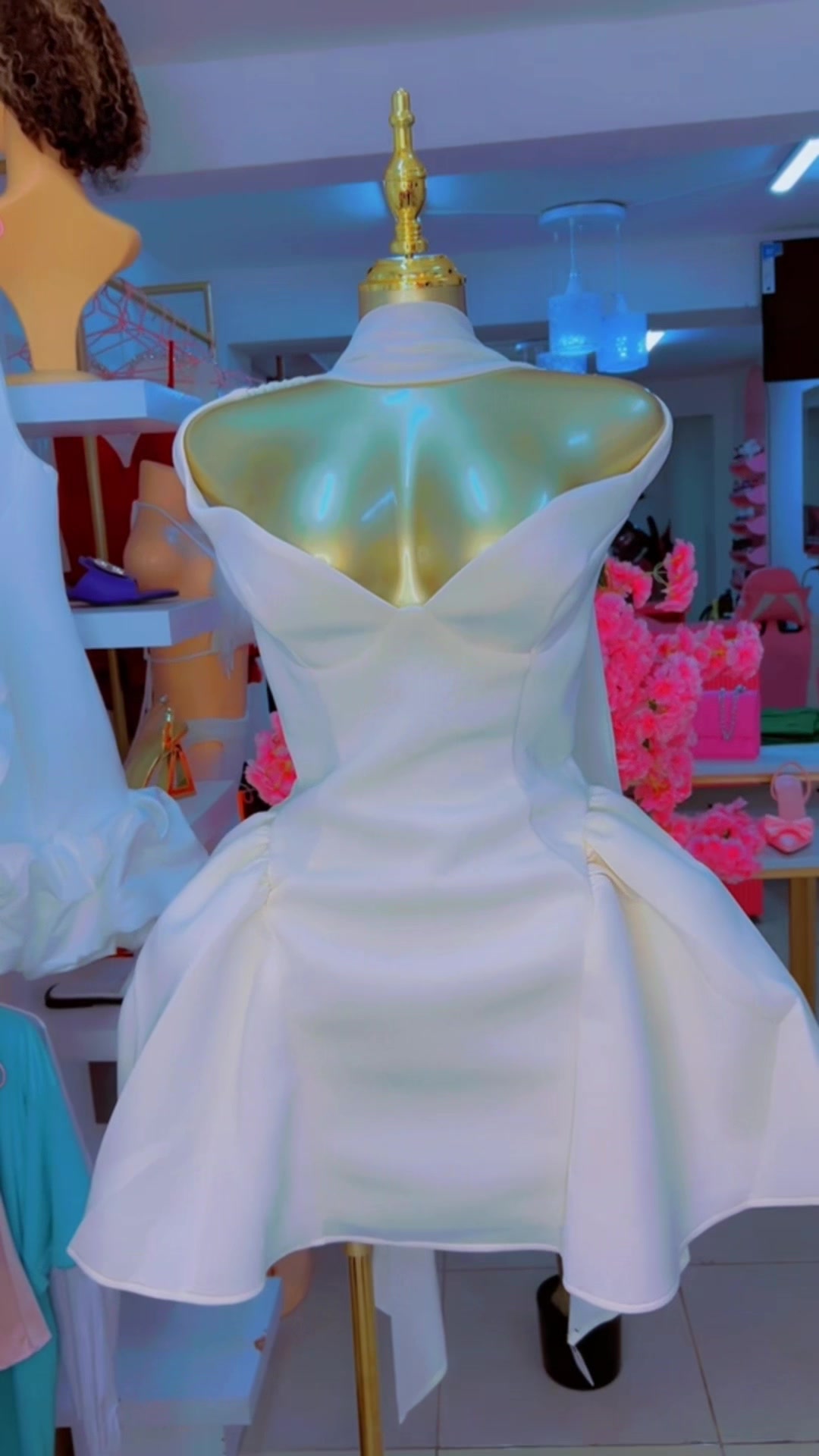 @Mama Beauty-store and salon
