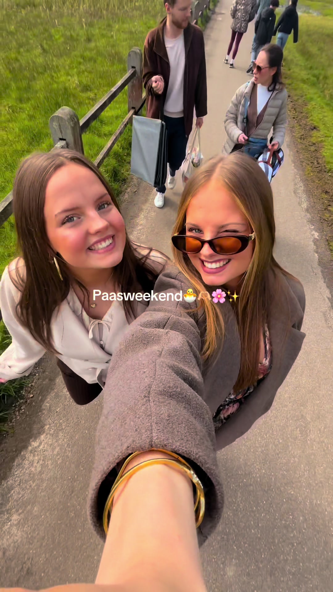 @𝓛𝓪𝓻𝓪 𝓕𝓻𝓮𝓪
