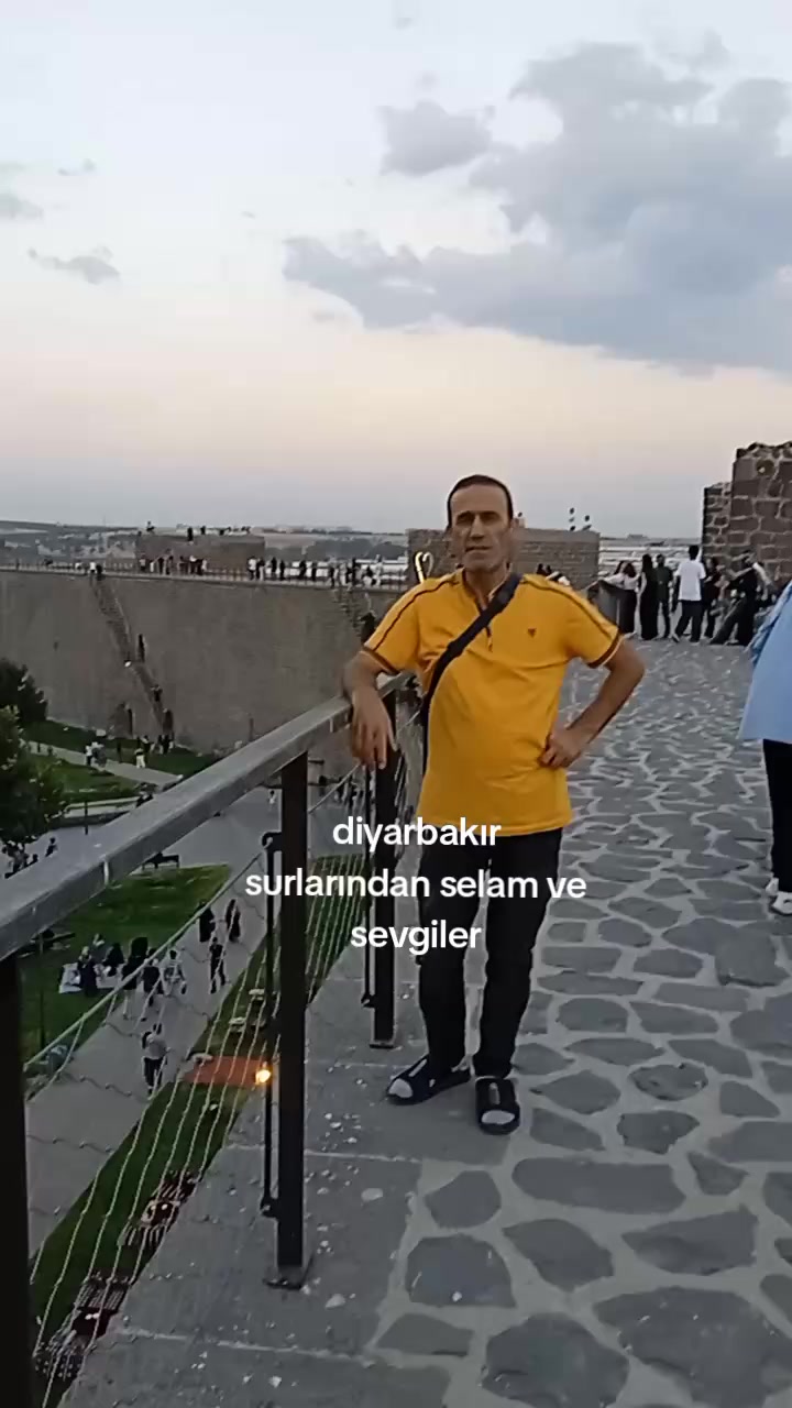 @zazaismail63