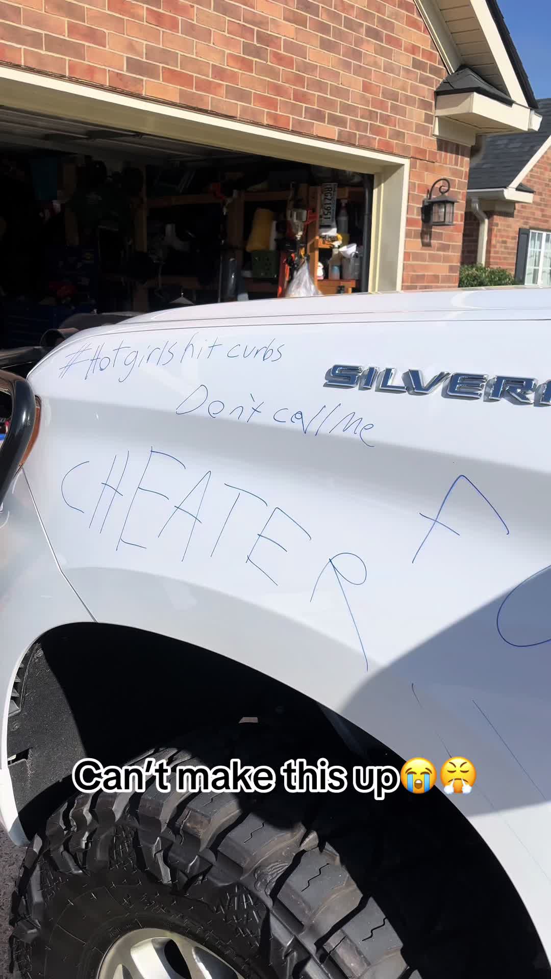 @Grabber_Kustomz