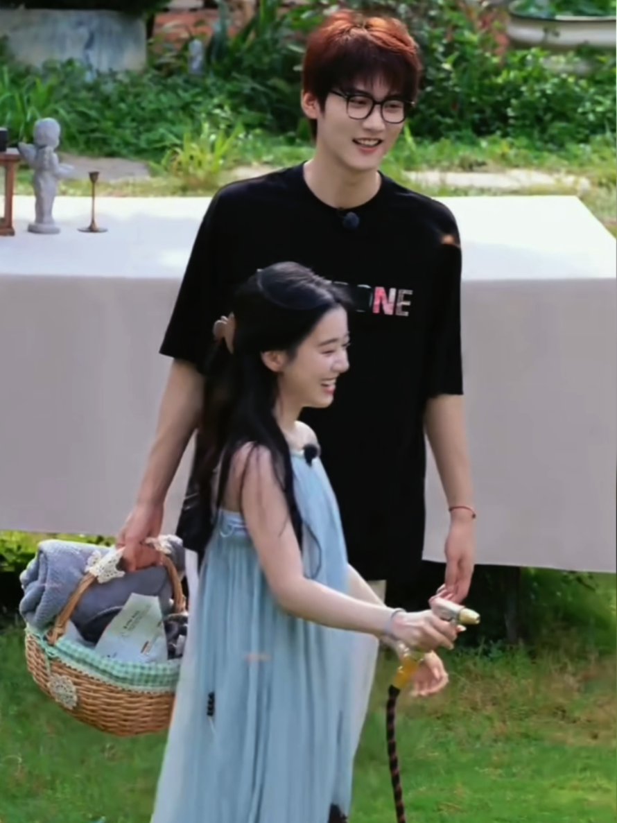 @Chinese2u 小红人