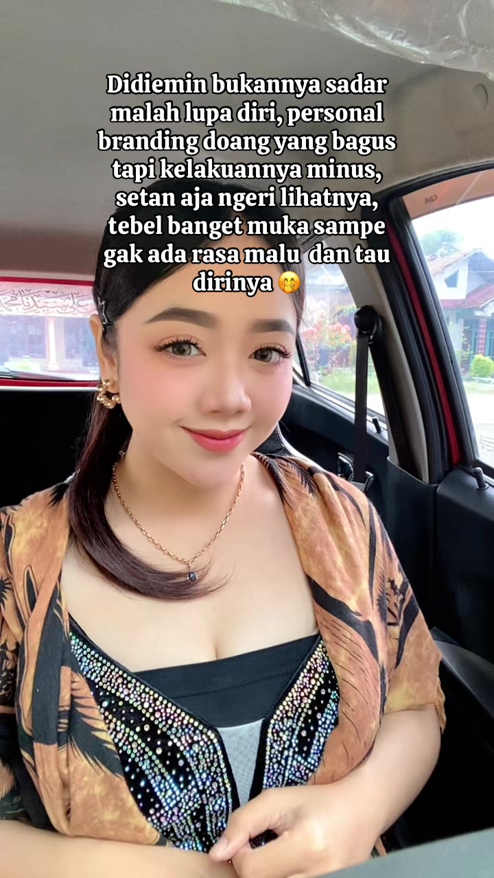 @vivi_fadilaa