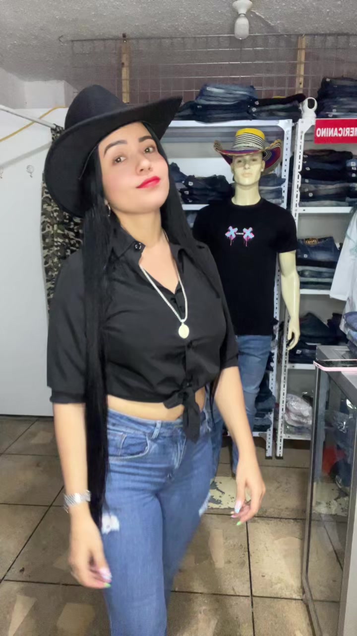 @Lucy Store