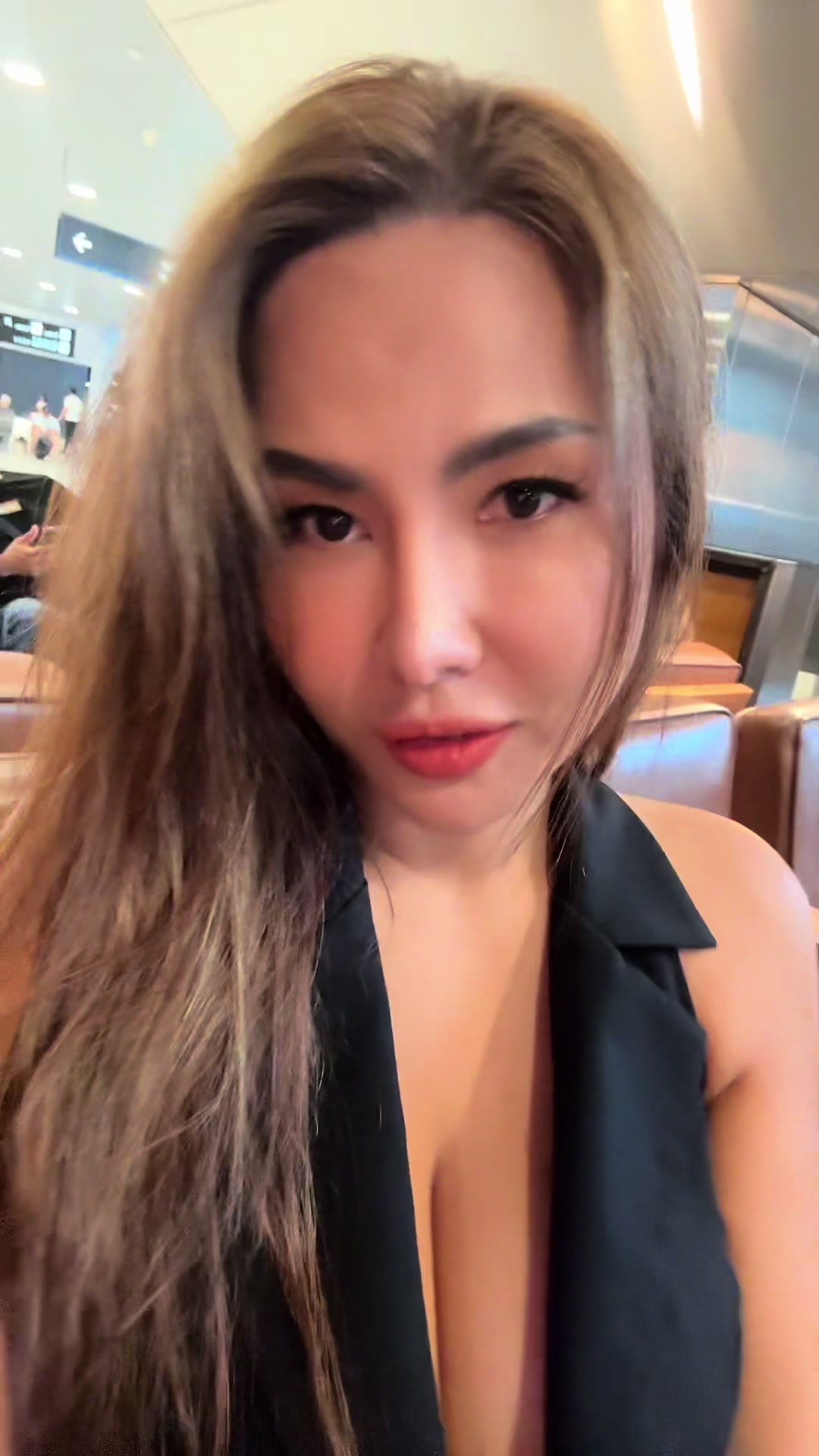 @Lady_optimist