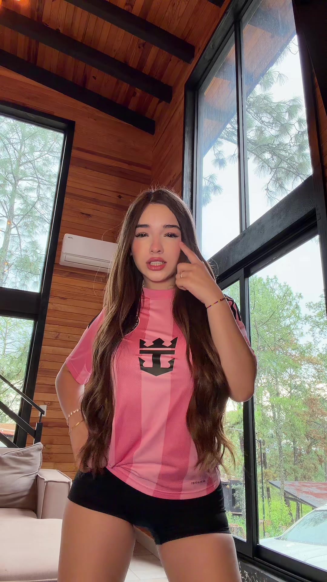 @mirimartinezx