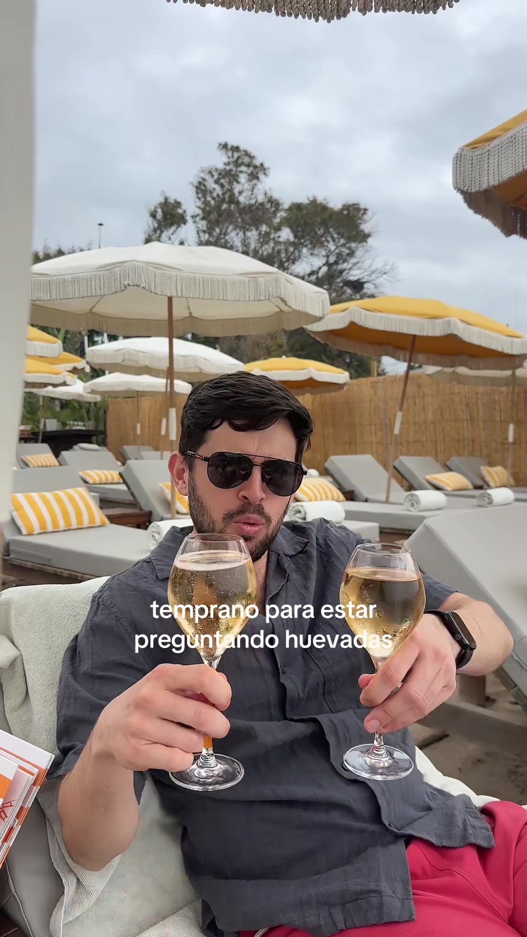 @adrianaleivaac