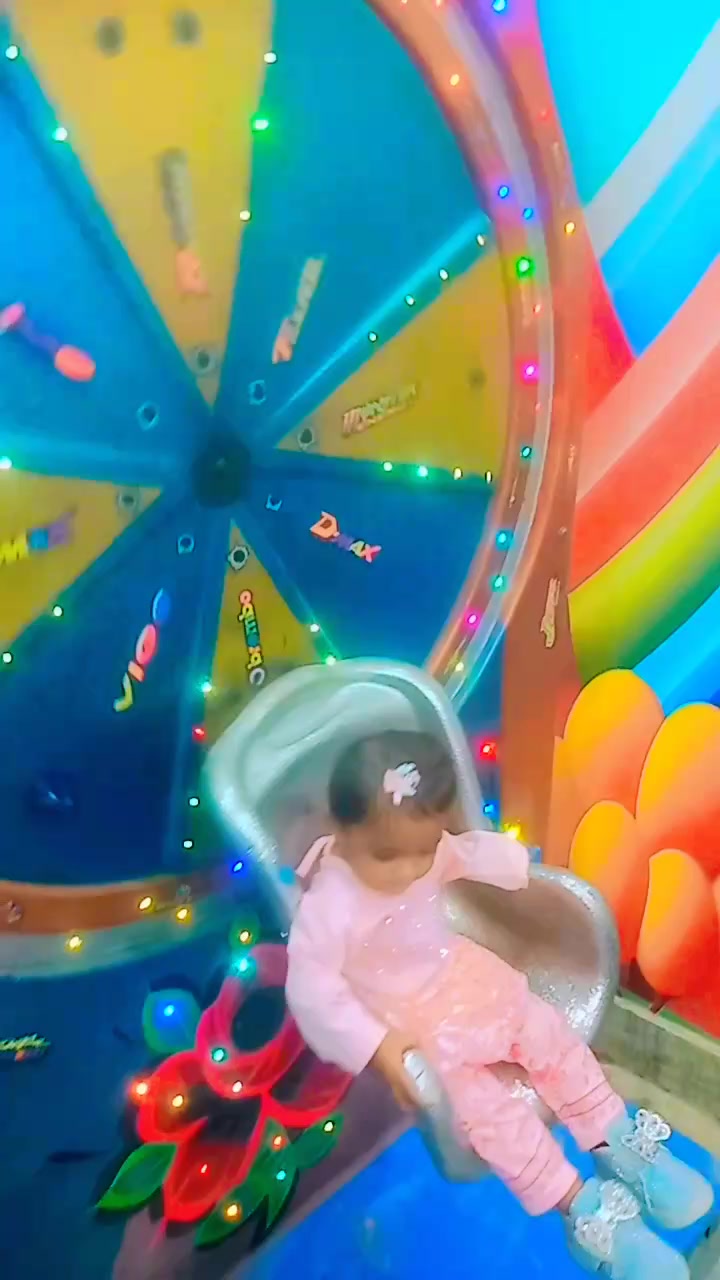@𝑷𝔢𝔢𝕶 𝕊𝒂𝒊𝒩