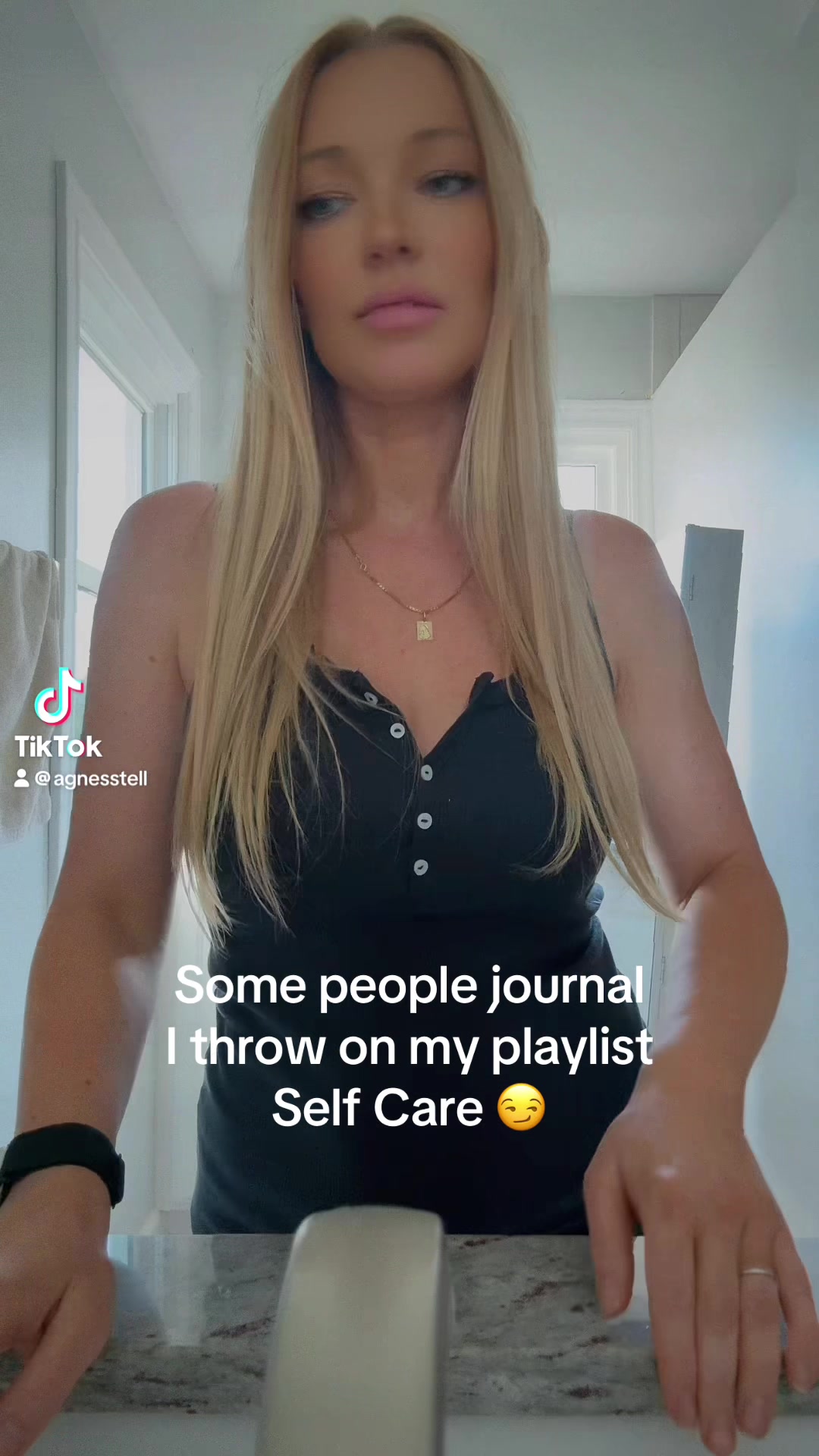 @agnesstell