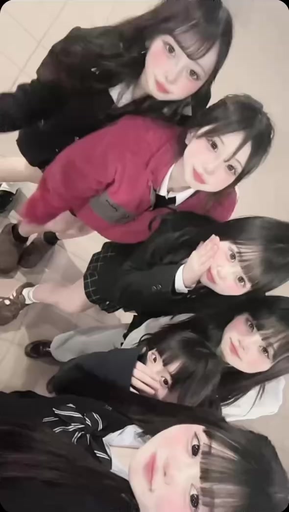 @ななみ